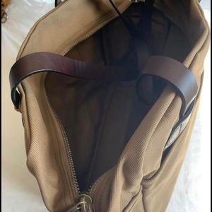 Filson Zippered Tote Bag